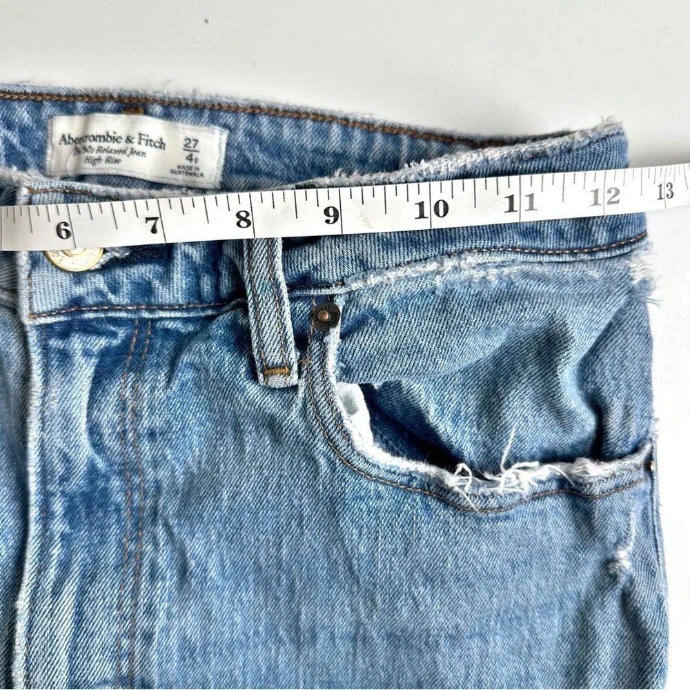 Abercrombie & Fitch Curve Love High Rise 90s Relaxed Jean 27 4 Short Stretch